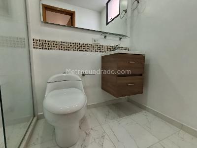 Apartamento de 3 alcobas en arriendo en Los Balsos, Medellín, 120 m² · foto 13 de 16