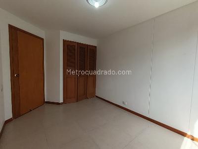 Apartamento de 3 alcobas en arriendo en Los Balsos, Medellín, 120 m² · foto 15 de 16