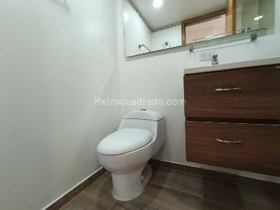 Apartamento de 3 alcobas en arriendo en Los Balsos, Medellín, 120 m² · foto 7 de 16