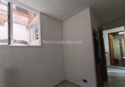 Casa de 5 alcobas en arriendo en Barrio Mesa Envigado, Envigado, 90 m² · foto 13 de 18