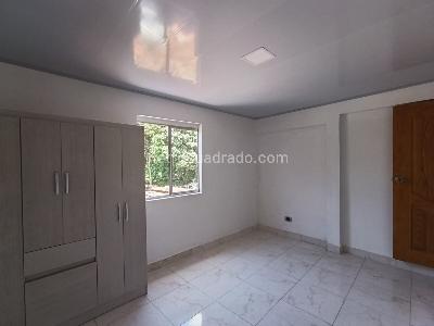 Casa de 5 alcobas en arriendo en Barrio Mesa Envigado, Envigado, 90 m² · foto 17 de 18