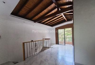Casa de 5 alcobas en arriendo en Barrio Mesa Envigado, Envigado, 90 m² · foto 7 de 18