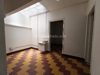 Casa de 4 alcobas en arriendo en Centro Bello, Bello, 84 m² · foto 2 de 19