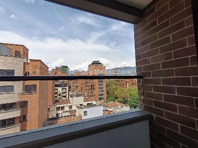 Apartamento de 2 alcobas en arriendo en Laureles Medellin, Medellín, 90 m² · foto 2 de 13
