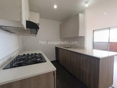 Apartamento de 2 alcobas en arriendo en La Visitacion Los Gonzalez, Medellín, 78 m² · foto 4 de 12