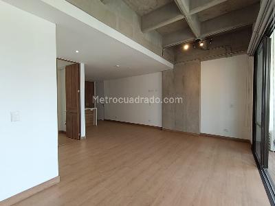 Apartamento de 1 alcoba en arriendo en Ciudad Del Rio, Medellín, 62 m² · foto 2 de 16