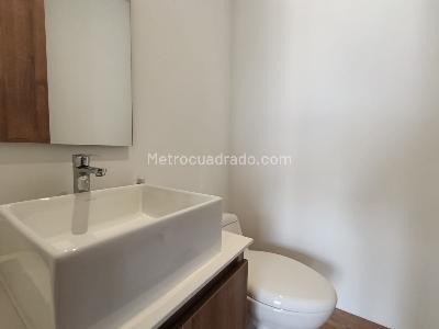 Apartamento de 1 alcoba en arriendo en Ciudad Del Rio, Medellín, 62 m² · foto 3 de 16
