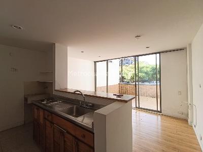 Apartamento de 1 alcoba en arriendo en La Aguacatala, Medellín, 49 m² · foto 2 de 13