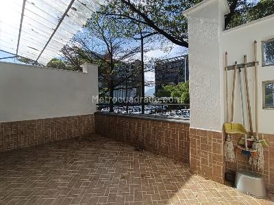Apartamento de 1 alcoba en arriendo en La Aguacatala, Medellín, 49 m² · foto 11 de 13
