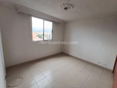 Apartamento de 1 alcoba en arriendo en Los Colores, Medellín, 45 m² · foto 13 de 17