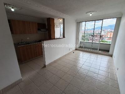Apartamento de 1 alcoba en arriendo en Los Colores, Medellín, 45 m² · foto 6 de 17