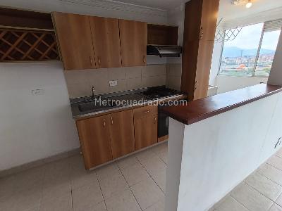 Apartamento de 1 alcoba en arriendo en Los Colores, Medellín, 45 m² · foto 7 de 17