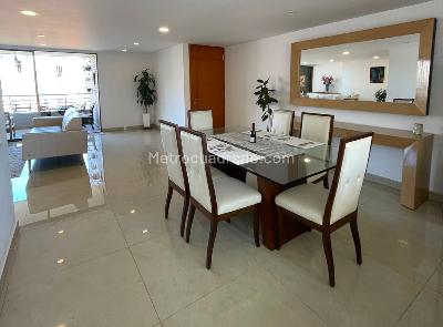 Apartamento de 2 alcobas en arriendo en Loma De Los Parra, Medellín, 130 m² · foto 4 de 9