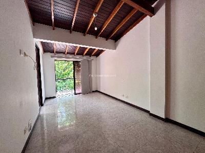 Casa de 4 alcobas en arriendo en Loma De Las Brujas, Envigado, 189 m² · foto 11 de 20
