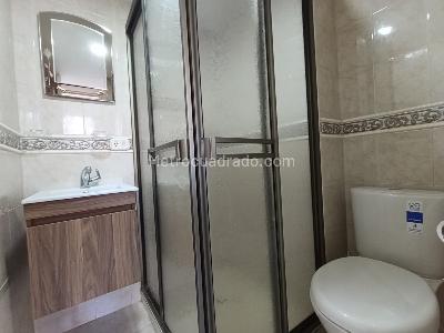 Apartamento de 2 alcobas en arriendo en Loma De San Julian, Medellín, 55 m² · foto 6 de 11