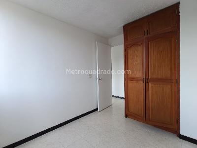 Apartamento de 2 alcobas en arriendo en Loma De San Julian, Medellín, 55 m² · foto 8 de 11