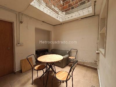 Casa de 5 alcobas en arriendo en Loma De Los Parra, Medellín, 147 m² · foto 18 de 20