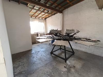 Casa de 5 alcobas en arriendo en Loma De Los Parra, Medellín, 147 m² · foto 2 de 20