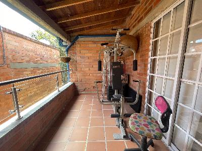 Casa de 3 alcobas en arriendo en La Mota, Medellín, 160 m² · foto 15 de 20