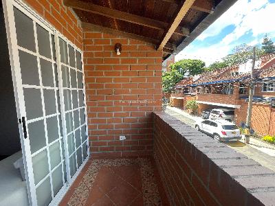 Casa de 3 alcobas en arriendo en La Mota, Medellín, 160 m² · foto 19 de 20