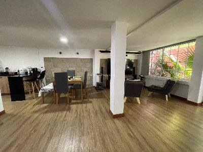 Casa de 3 alcobas en arriendo en La Mota, Medellín, 160 m² · foto 3 de 20