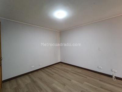 Apartamento de 1 alcoba en arriendo en Alejandria, Medellín, 100 m² · foto 2 de 12