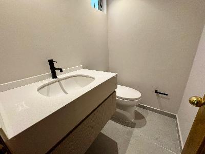 Casa de 3 alcobas en arriendo en San Lucas, Medellín, 312 m² · foto 10 de 20
