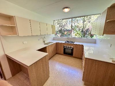 Casa de 3 alcobas en arriendo en San Lucas, Medellín, 312 m² · foto 2 de 20