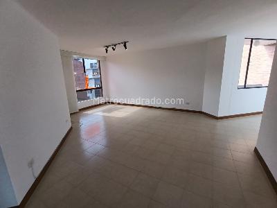 Apartamento de 3 alcobas en arriendo en Laureles Medellin, Medellín, 127 m² · foto 11 de 15