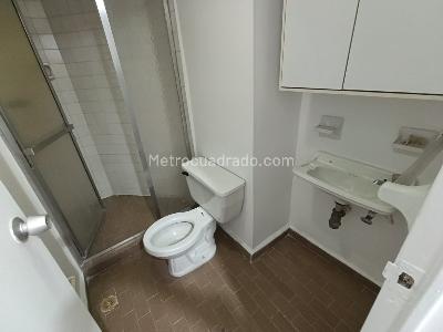 Apartamento de 3 alcobas en arriendo en Laureles Medellin, Medellín, 127 m² · foto 13 de 15