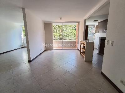 Apartamento de 2 alcobas en arriendo en Cumbres, Envigado, 85 m² · foto 5 de 15