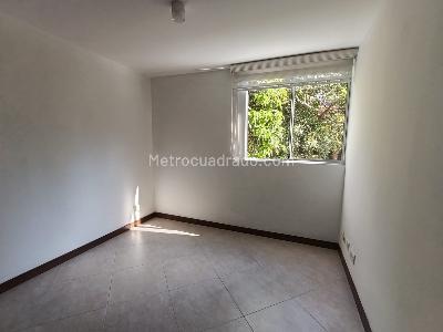 Apartamento de 2 alcobas en arriendo en Cumbres, Envigado, 85 m² · foto 10 de 15
