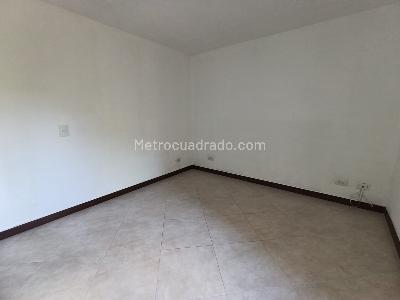 Apartamento de 2 alcobas en arriendo en Cumbres, Envigado, 85 m² · foto 12 de 15