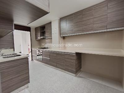 Apartamento de 3 alcobas en arriendo en Alejandria, Medellín, 135 m² · foto 2 de 20