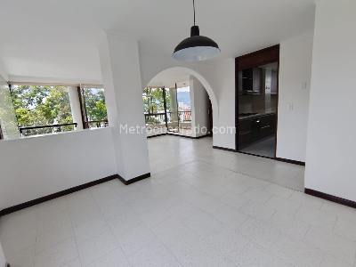 Apartamento de 3 alcobas en arriendo en Alejandria, Medellín, 135 m² · foto 4 de 20