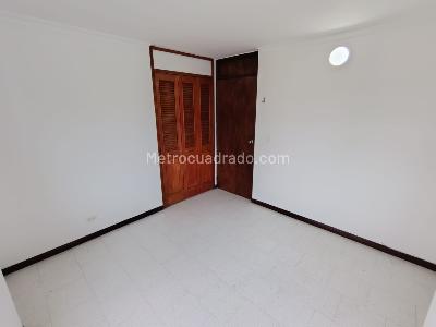 Apartamento de 3 alcobas en arriendo en Alejandria, Medellín, 135 m² · foto 15 de 20