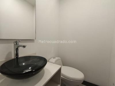 Apartamento de 1 alcoba en arriendo en Ciudad Del Rio, Medellín, 57 m² · foto 9 de 14