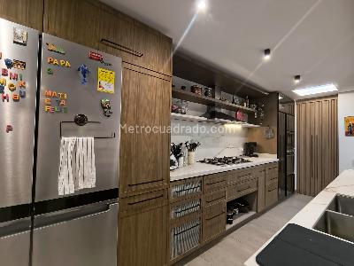 Casa de 5 alcobas en arriendo en La Florida El Poblado, Medellín, 300 m² · foto 4 de 20