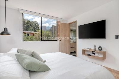 Apartamento de 2 alcobas en arriendo en El Tesoro, Medellín, 80 m² · foto 11 de 13