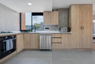 Apartamento de 2 alcobas en arriendo en El Tesoro, Medellín, 80 m² · foto 6 de 13