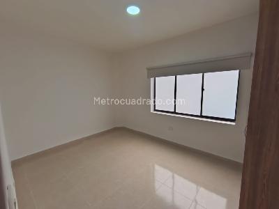 Apartamento de 3 alcobas en arriendo en Laureles Medellin, Medellín, 70 m² · foto 12 de 13