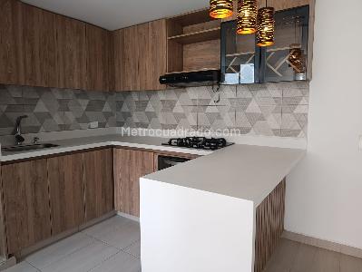 Apartamento de 3 alcobas en arriendo en Ditaires, Itagüí, 70 m² · foto 2 de 16