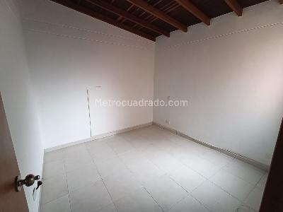 Apartamento de 3 alcobas en arriendo en Alameda, Medellín, 86 m² · foto 2 de 13