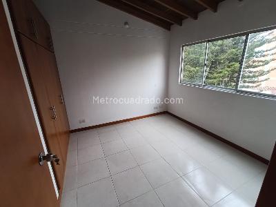 Apartamento de 3 alcobas en arriendo en Alameda, Medellín, 86 m² · foto 6 de 13
