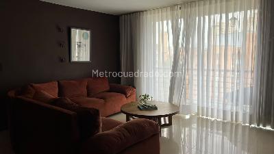 Apartamento de 2 alcobas en arriendo en Loma De San Julian, Medellín, 88 m² · foto 10 de 14