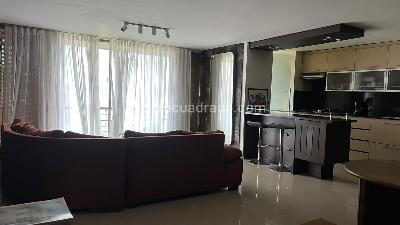 Apartamento de 2 alcobas en arriendo en Loma De San Julian, Medellín, 88 m² · foto 1 de 14