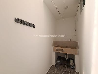 Apartamento de 2 alcobas en arriendo en El Salvador, Medellín, 55 m² · foto 11 de 11