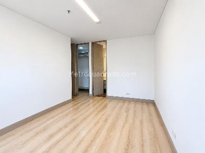 Apartamento de 3 alcobas en arriendo en Provenza, Medellín, 134 m² · foto 13 de 17