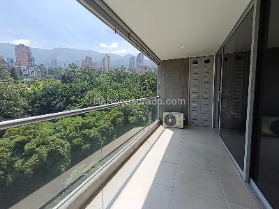 Apartamento de 3 alcobas en arriendo en Provenza, Medellín, 134 m² · foto 16 de 17