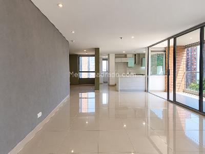 Apartamento de 3 alcobas en arriendo en Provenza, Medellín, 134 m² · foto 2 de 17